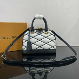 Picture of LV Lady Handbags _SKUfw150357450fw